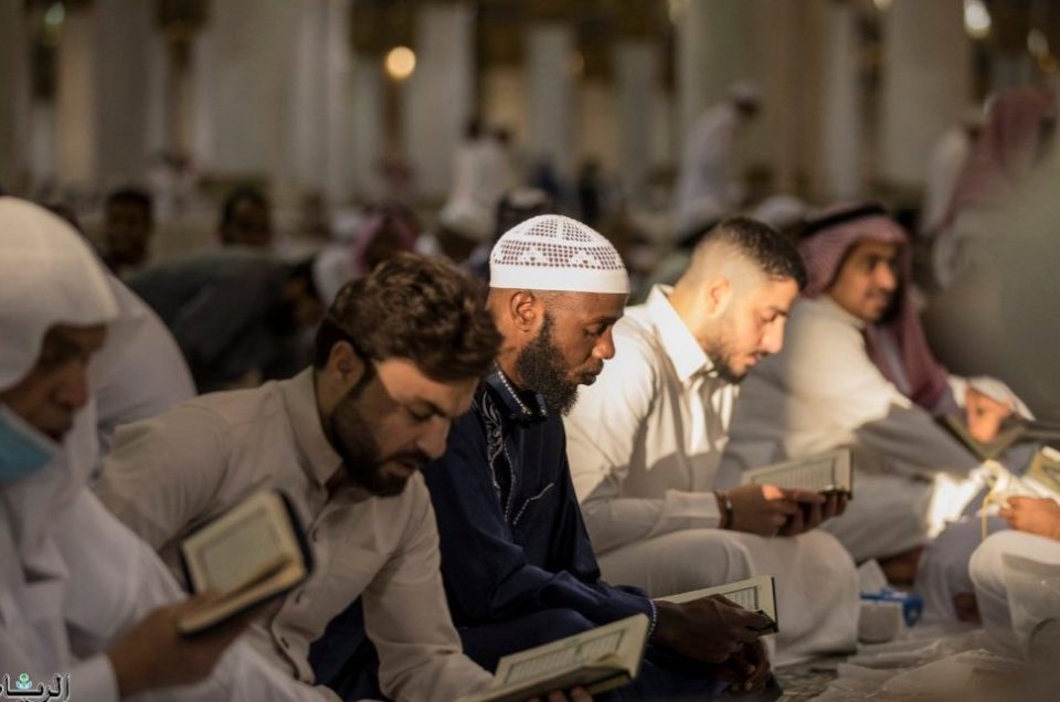 Masyaallah!! 4 Ribu Orang Daftar Itikaf di Masjidil Haram dan Masjid Nabawi
