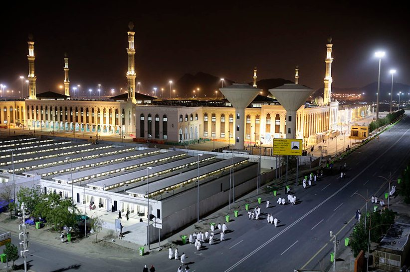 Sejarah Panjang Masjid Namira di Padang Pasir Arafah